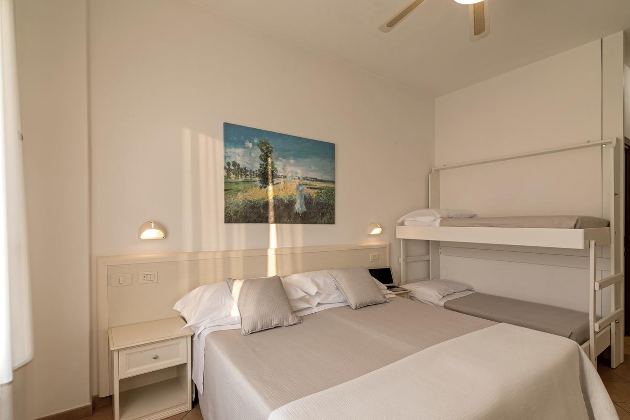 Trevi Family Resort Cattolica Exterior photo